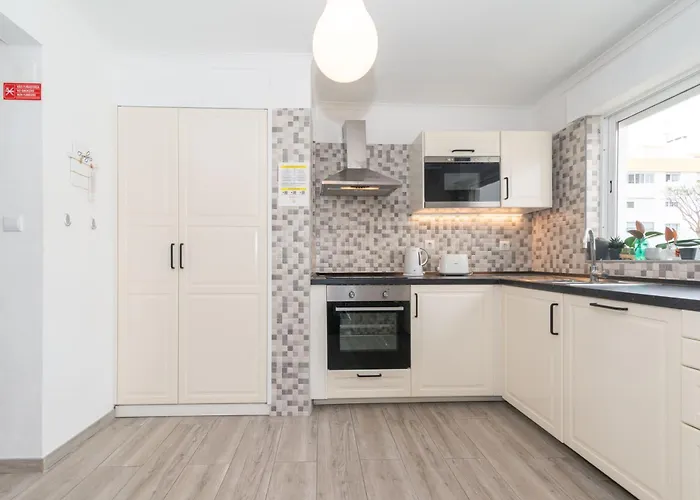 Camoes By Algartur Ταβίρα